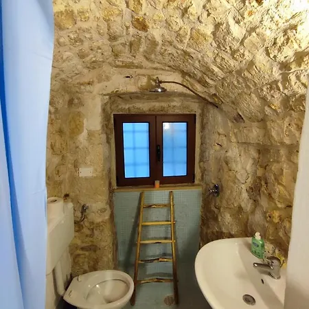 Ostuni- Casa Cisterna Porta San Demetrio Apartment *